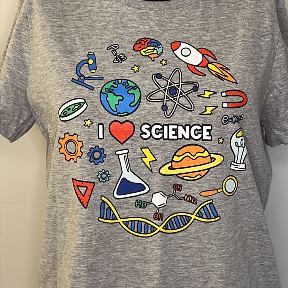 I Love Science T-Shirt – Perfect for Teachers! – NWT – Size M